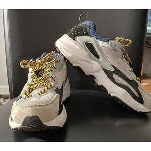 Fila Ray Tracer. Multicolor. Men Athletic Shoes. Size 8. No Insoles. 5RM00532-05